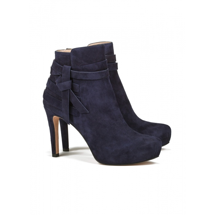 Mid heel ankle boots in navy blue suede - online store Pura Lopez ...